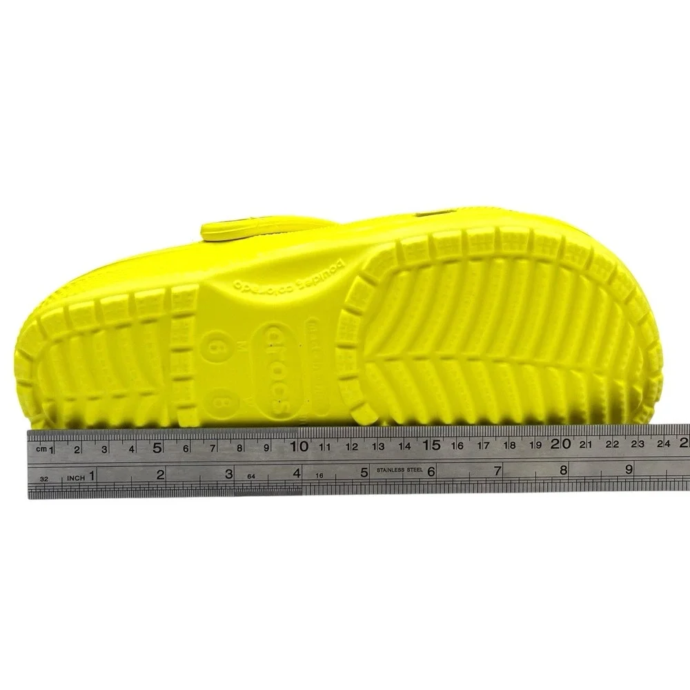 Crocs Mens Classic Slip-on Clogs Size 6 Neon Yellow Glossy Flexible Comfort